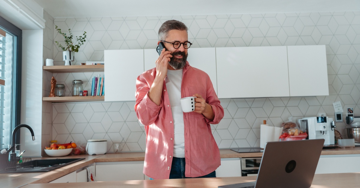 7 Ways to Create a Strong Company Culture with Hybrid Work Environments