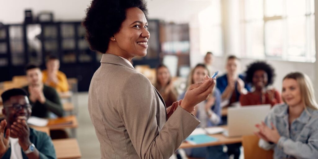 People Analytics for Higher Education