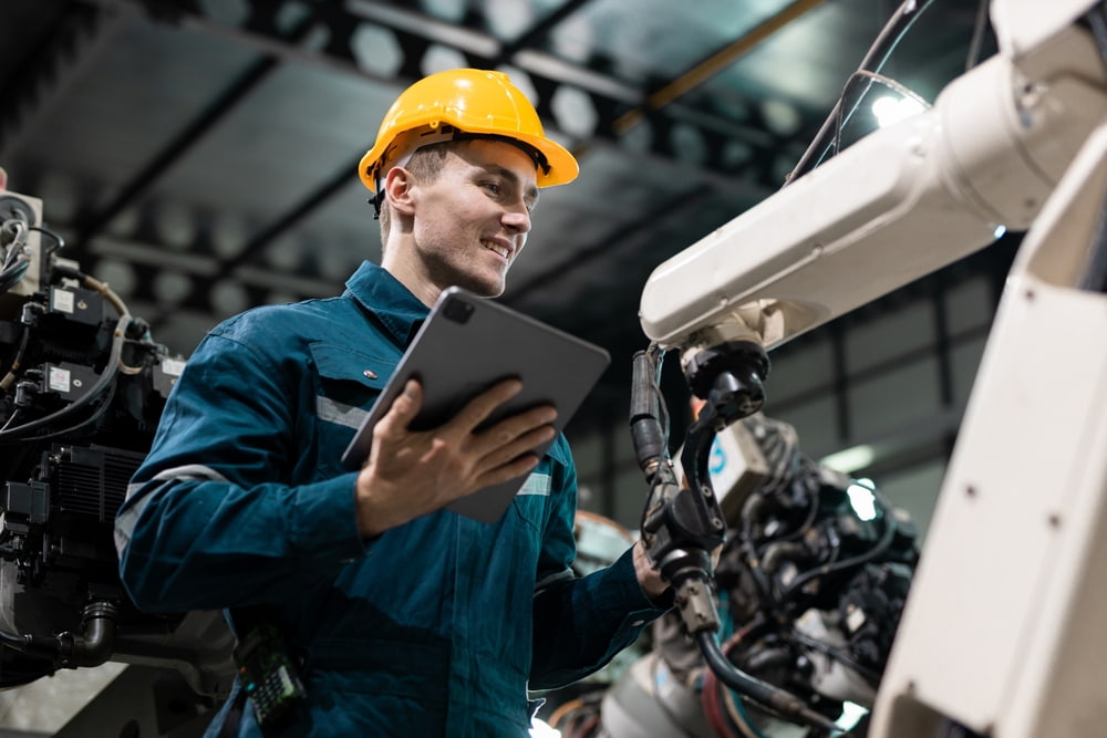 Robotic engineer automatic mechanic